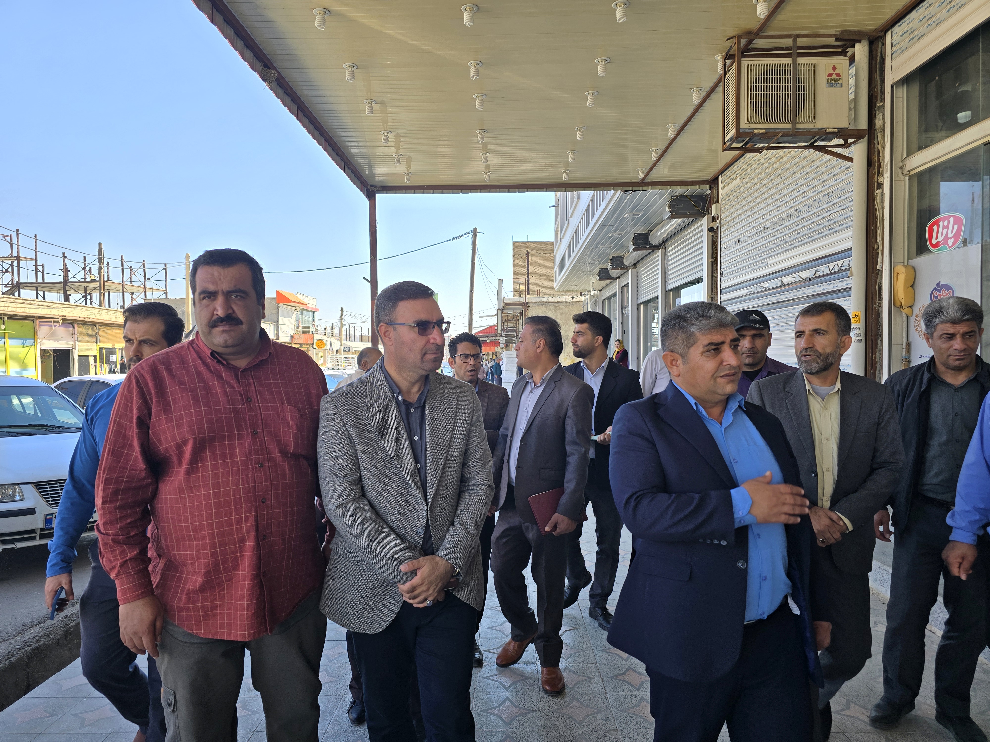 بازدید و رصد بازار توسط فرماندار  و مسوولان مرتبط  باشت